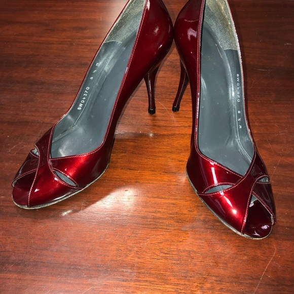 Stuart Weitzman Sexy red heels - Picture 6 of 8